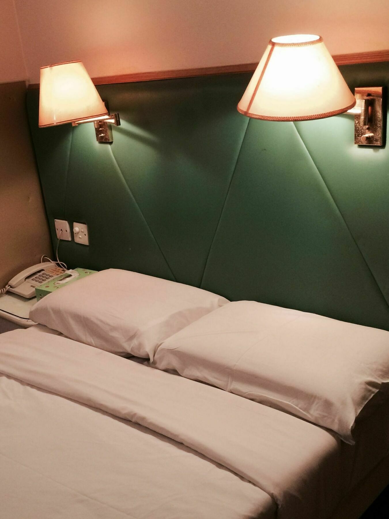 J Hotel ฮ่องกง ภายนอก รูปภาพ